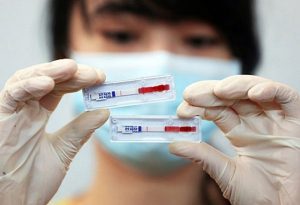 Tự test HIV tại nhà có chính xác hay không?