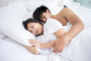 các tư thế quan hệ sau sinh: úp thìa
