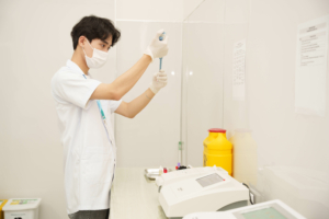 xét nghiệm hiv test nhanh
